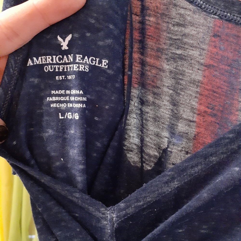 Top - Picture 5 of 7